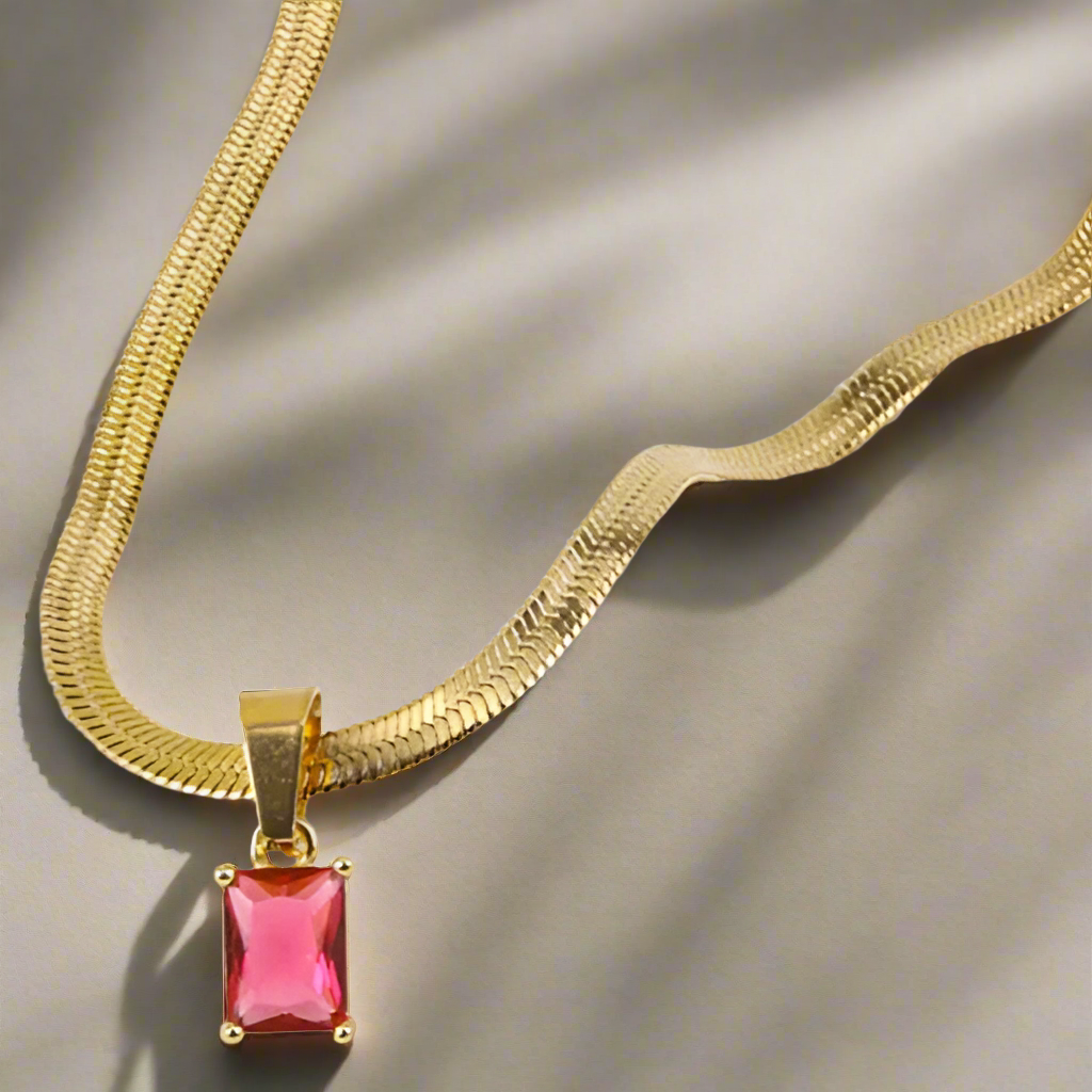 ROSE Flat Necklace with Pendant