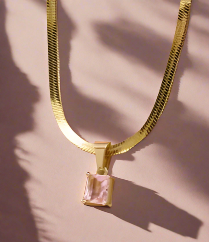 ROSE Flat Necklace with Pendant